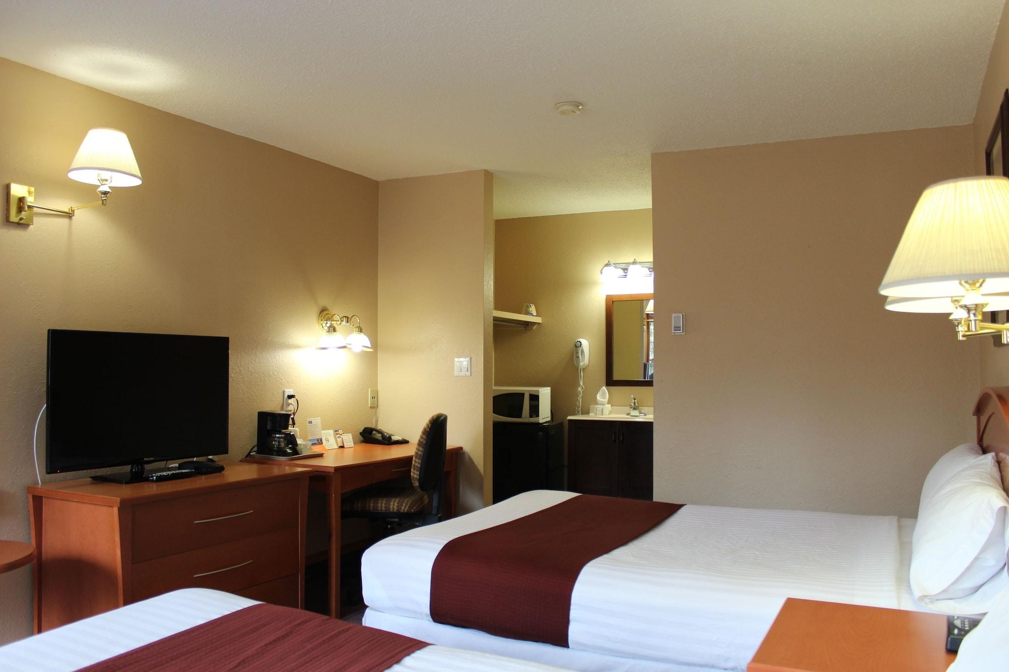 Howard Johnson By Wyndham Red Deer Esterno foto