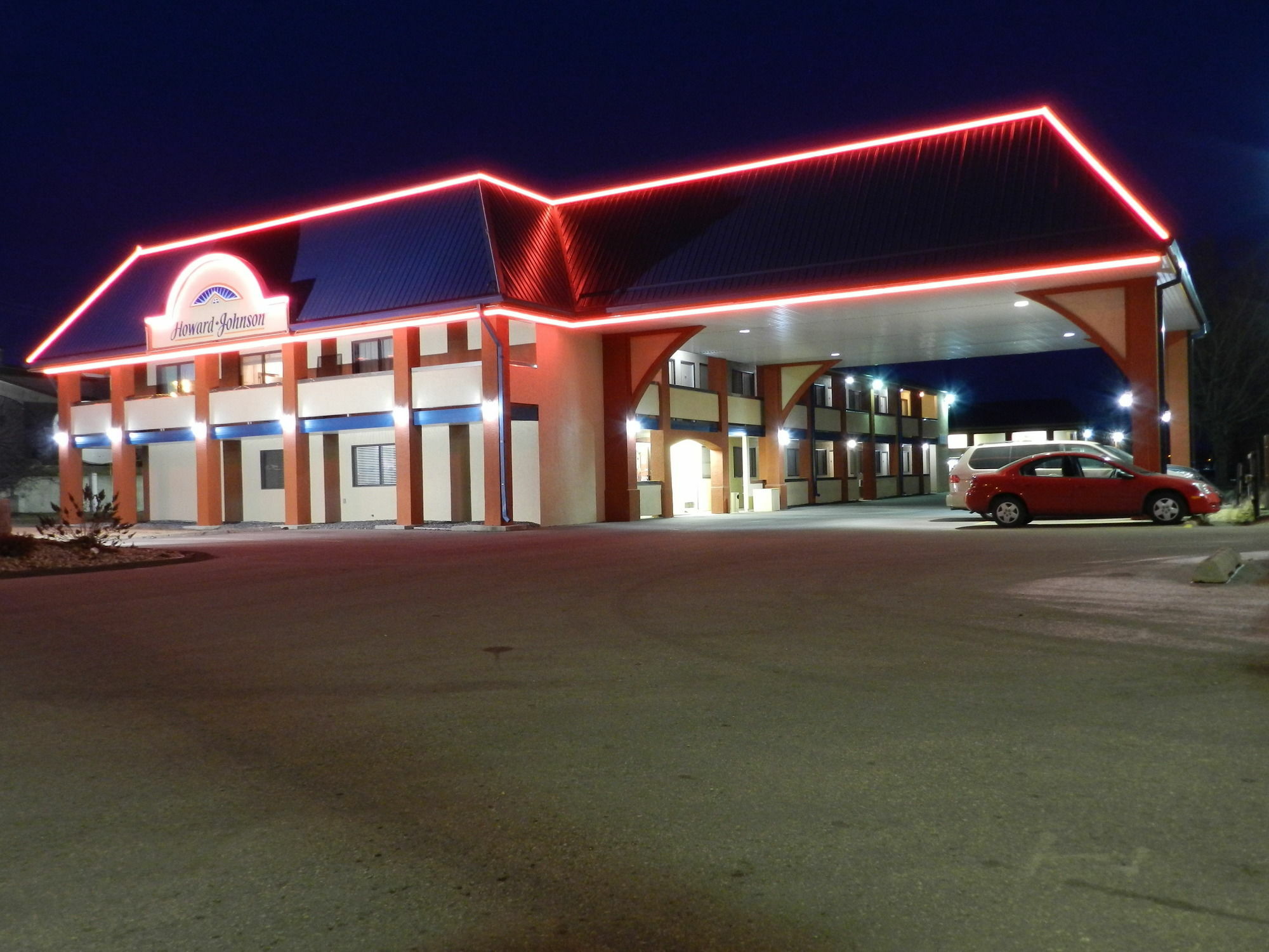 Howard Johnson By Wyndham Red Deer Esterno foto